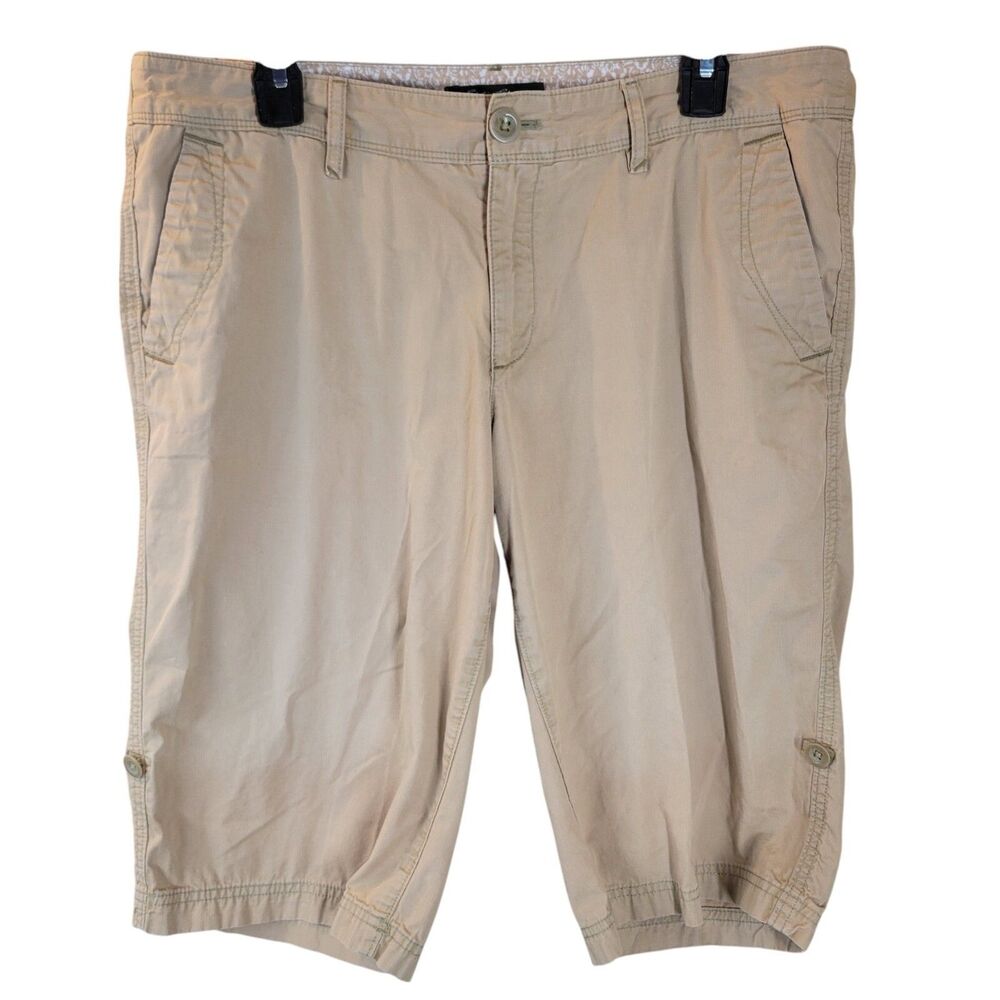 Eddie Bauer Womens Size 12 Tan Solid Bermuda Shorts